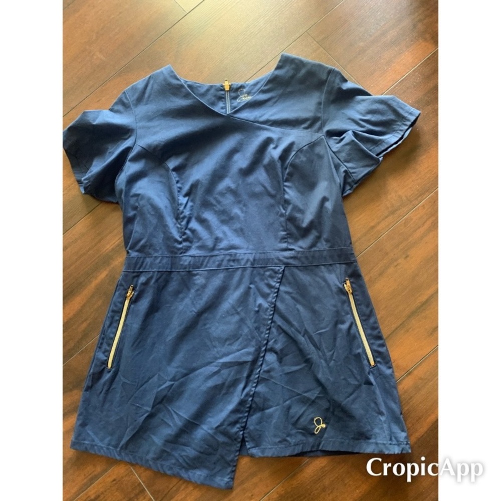 Jaanuu stub top